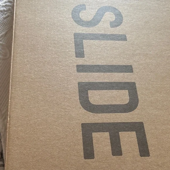 Yeezy Sage Green Mules - Picture 8 of 8